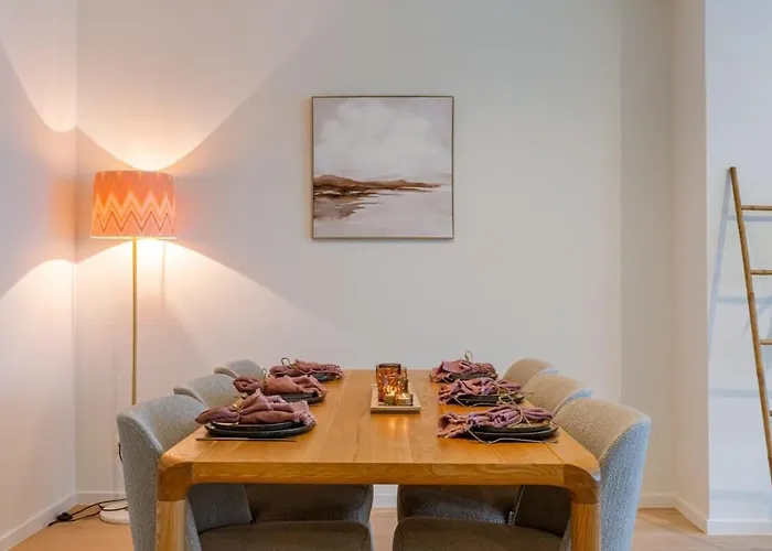 Huswell - Luminous Family With Magnificent View Apartment