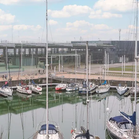 Апартаменти Huswell - Luminous Family With Magnificent View